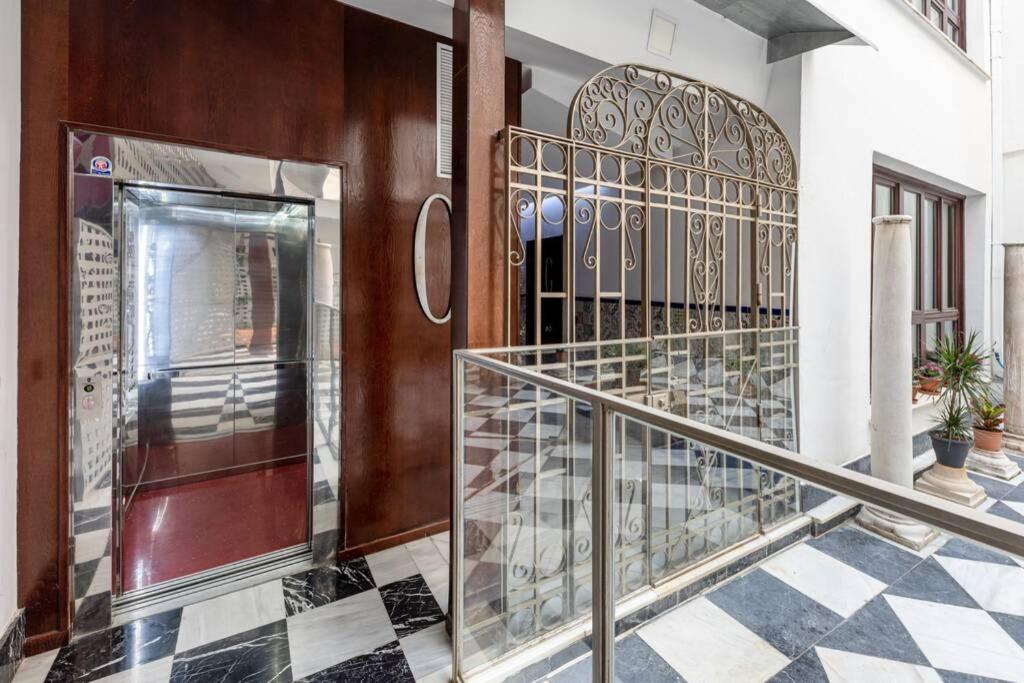 Carreterias Malaga Centro Apartment Exterior photo